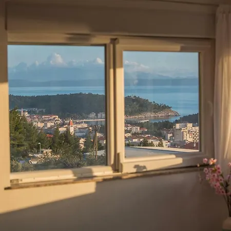 Buba/maslina Apartment