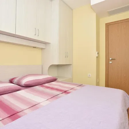 Buba/maslina Apartment *
